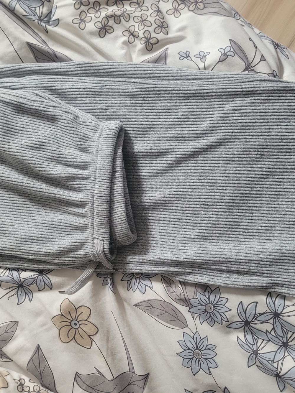 Light Gray Ribbed Knit Tube Top